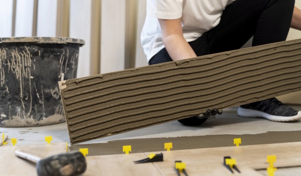 Plaatimise hinnakiri 2025. aastal – kui palju tegelikult maksab plaatimine?