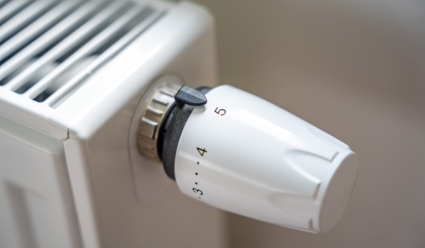 Kuidas töötab termostaadipea radiaatoris?